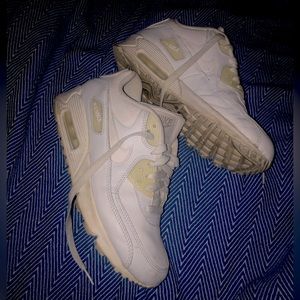 Nike air max white size 7 Women’s